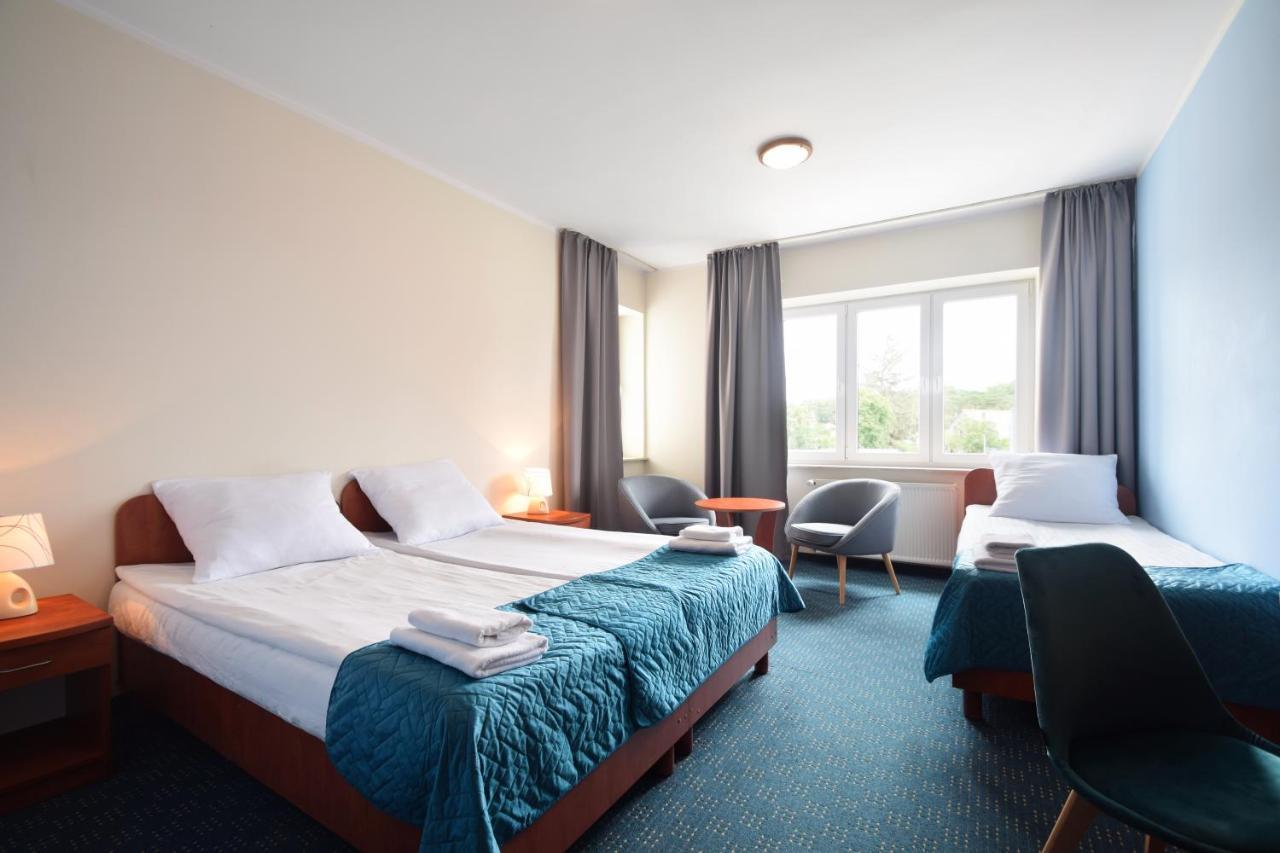 Baltic Park Grandinn By The Beach, Przy Plazy Pustkowo Kültér fotó